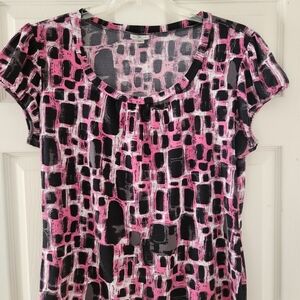 Women's colorful top in EUC.